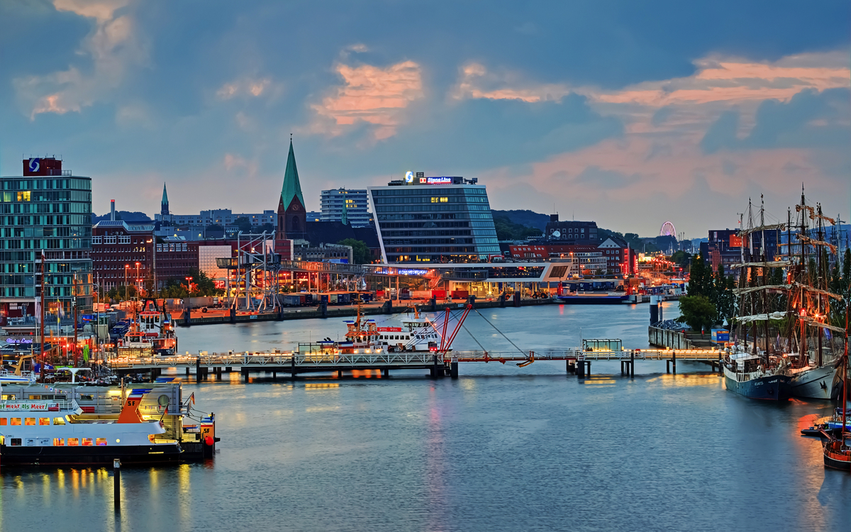 Kieler Förde am Abend, Deutschland